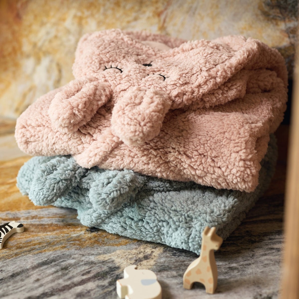 COUVERTURE PORTEFEUILLE BUNNY - WILD ROSE - Lina et Compagnie