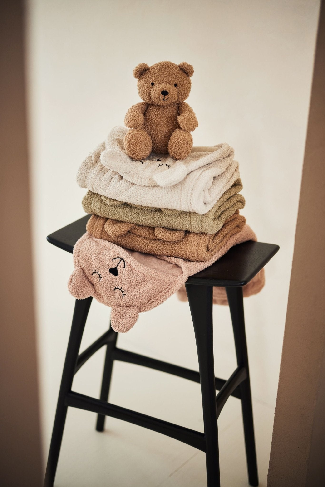 Couverture portefeuille Bear Bouclé - Oatmeal - Lina et Compagnie
