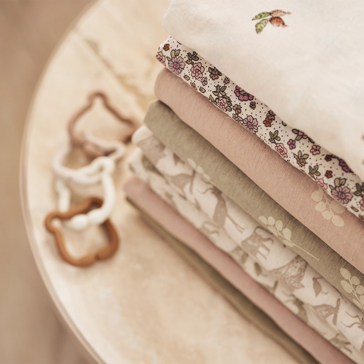 Drap-housse Jersey 70/75 X 140/150 cm - Retro Flowers - Lina et Compagnie