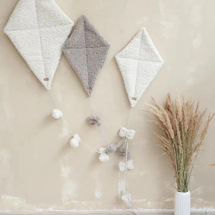 Duo de Cerfs-Volants Décoratifs Faits à la Main - Taupe - Lina et Compagnie
