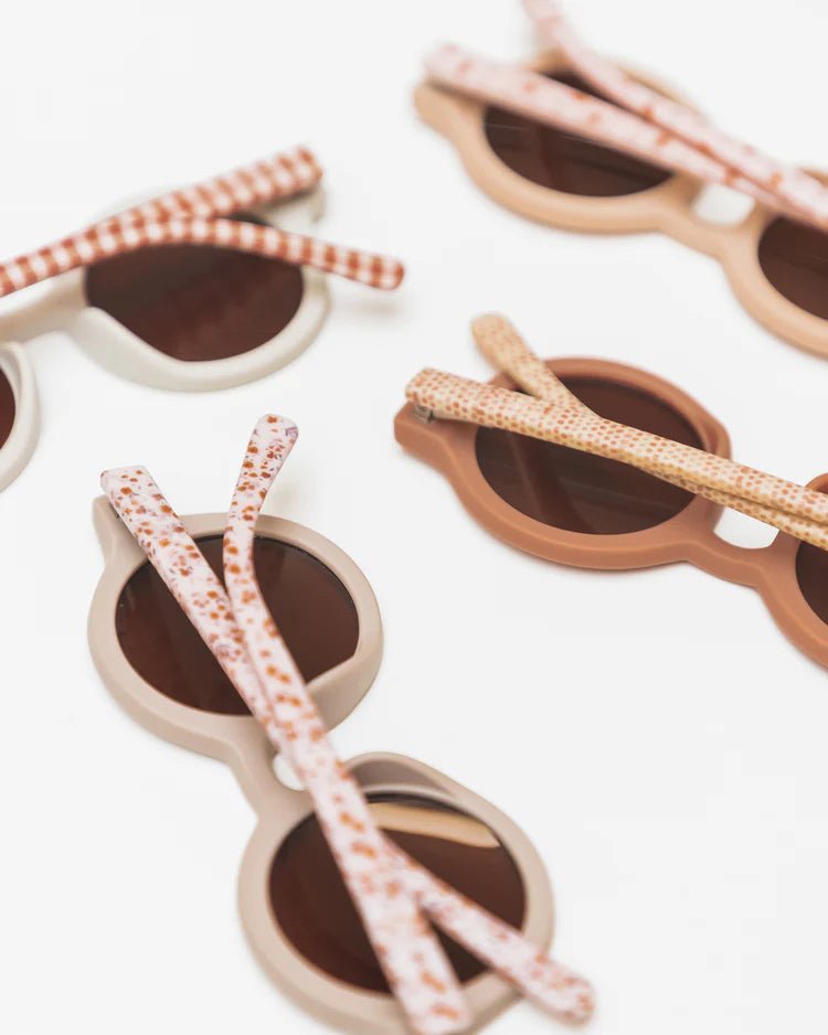 Lunettes de Soleil en Silicone - Cute Strawberries - Lina et Compagnie