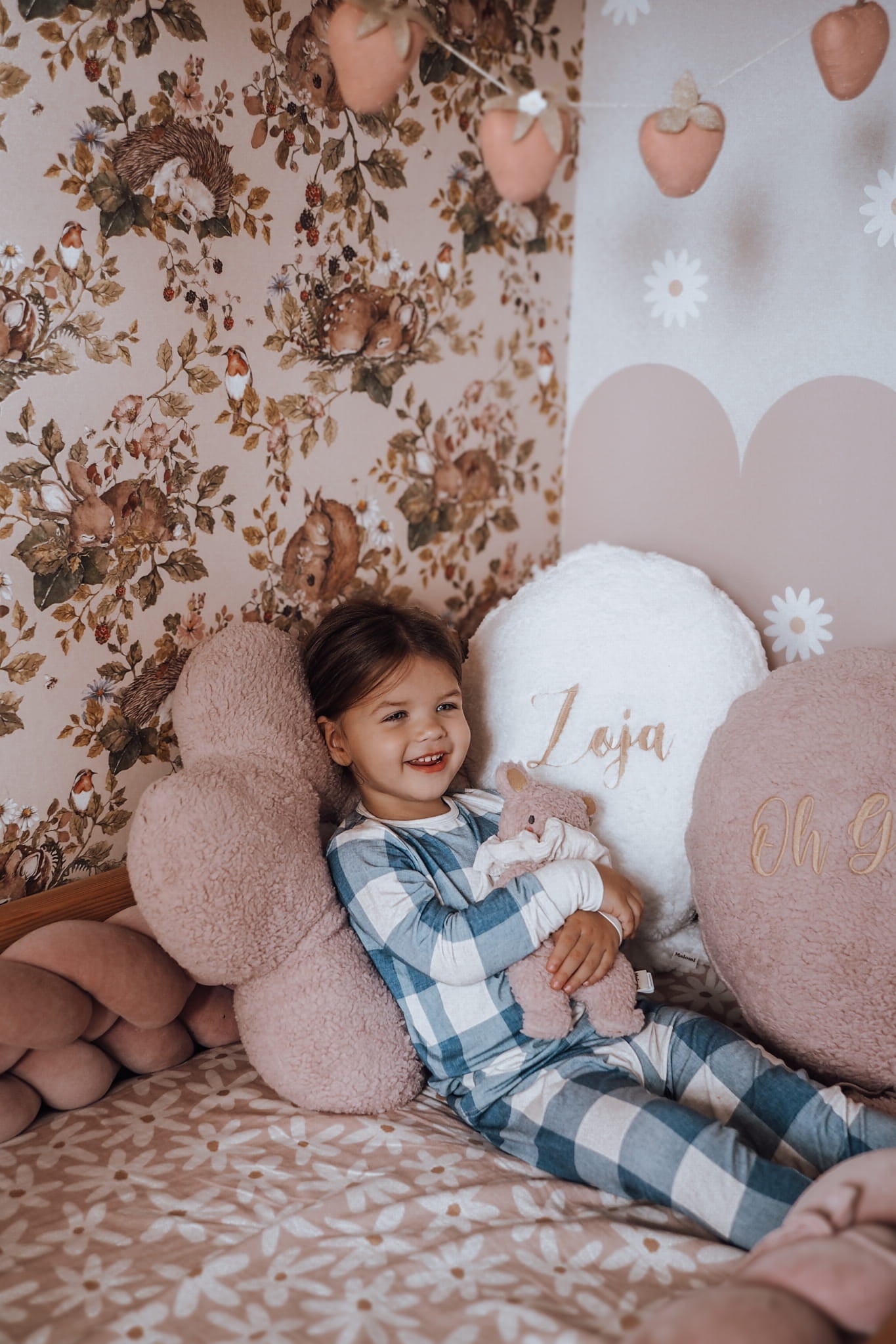 Grand Coussin Marguerite - Rose - Lina et Compagnie