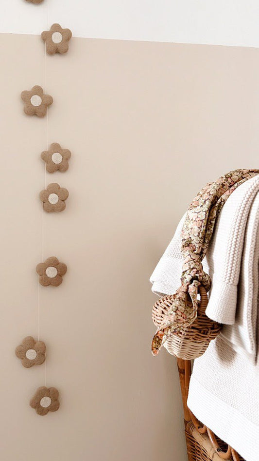 Guirlande - Fleurs beige - Lina et Compagnie