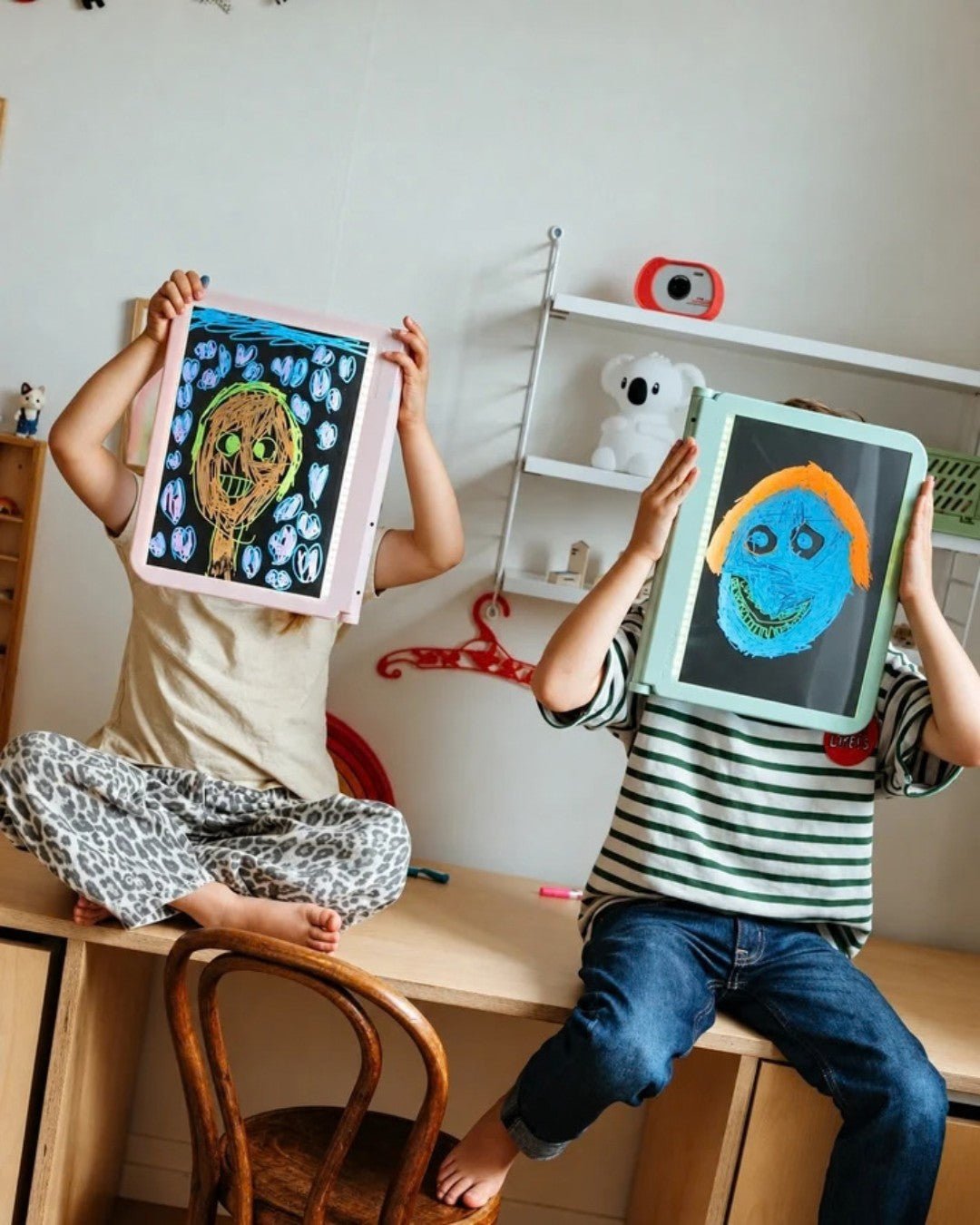 Tablette à dessin lumineuse - Lina et Compagnie