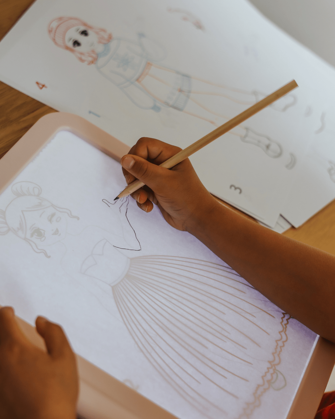 Tablette à dessin lumineuse - Fashion - Lina et Compagnie