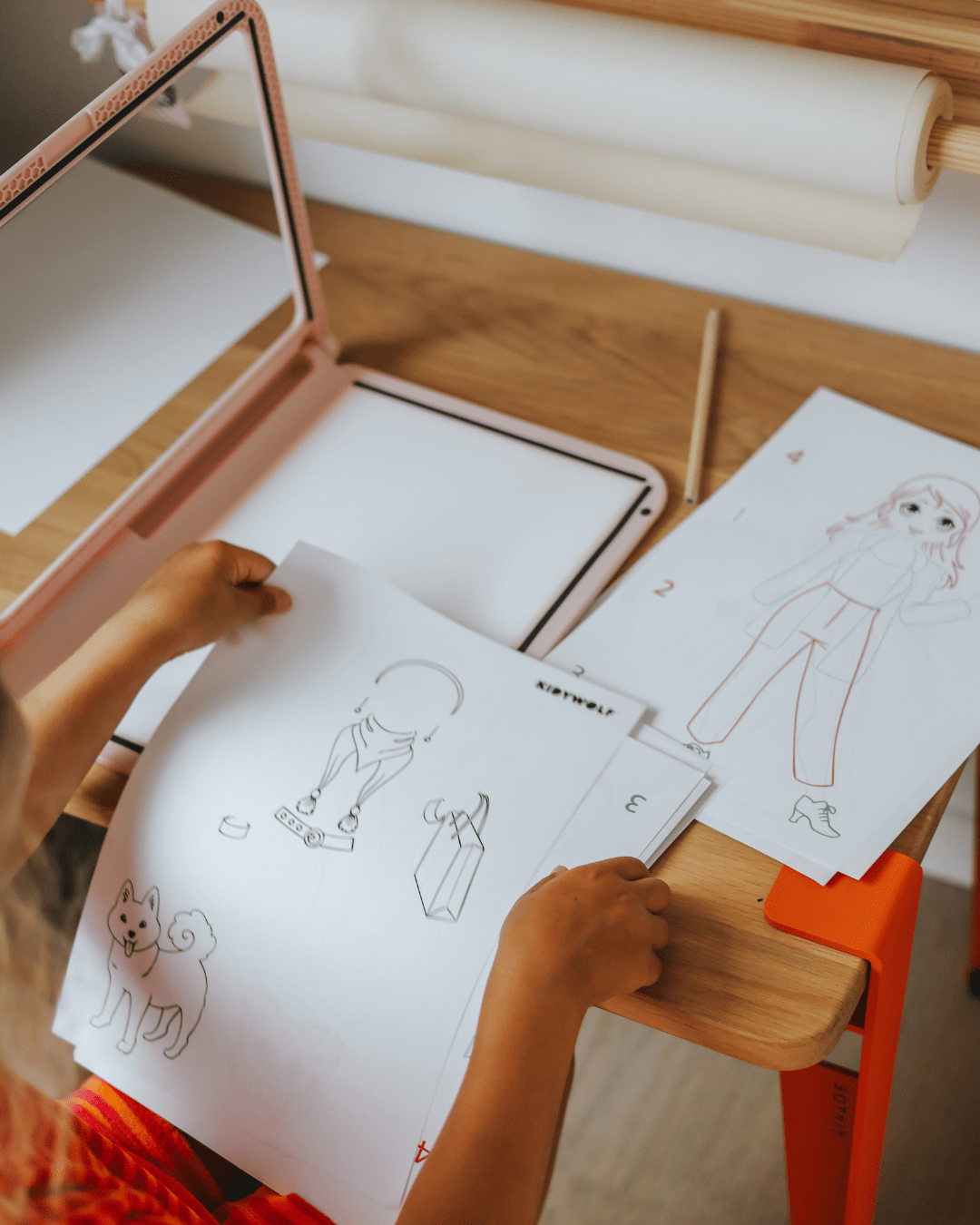 Tablette à dessin lumineuse - Fashion - Lina et Compagnie