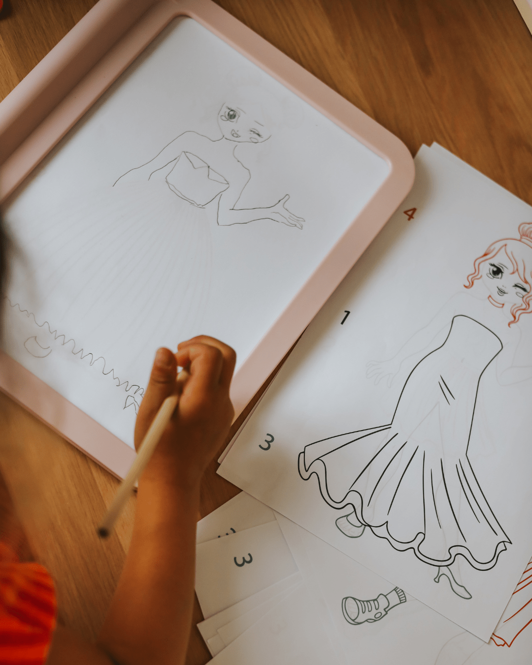 Tablette à dessin lumineuse - Fashion - Lina et Compagnie