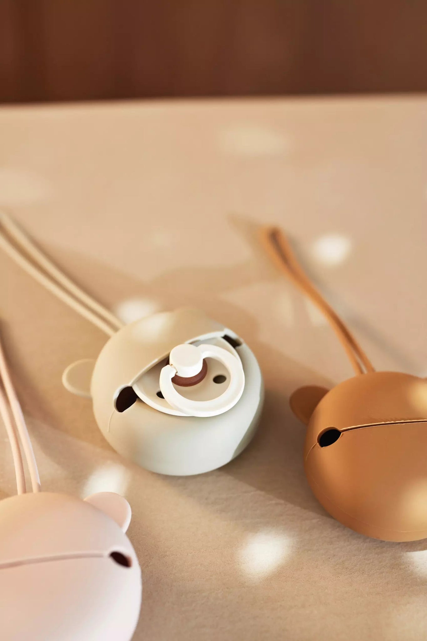 Étui à Sucette en Silicone - Wild Rose - Lina et Compagnie