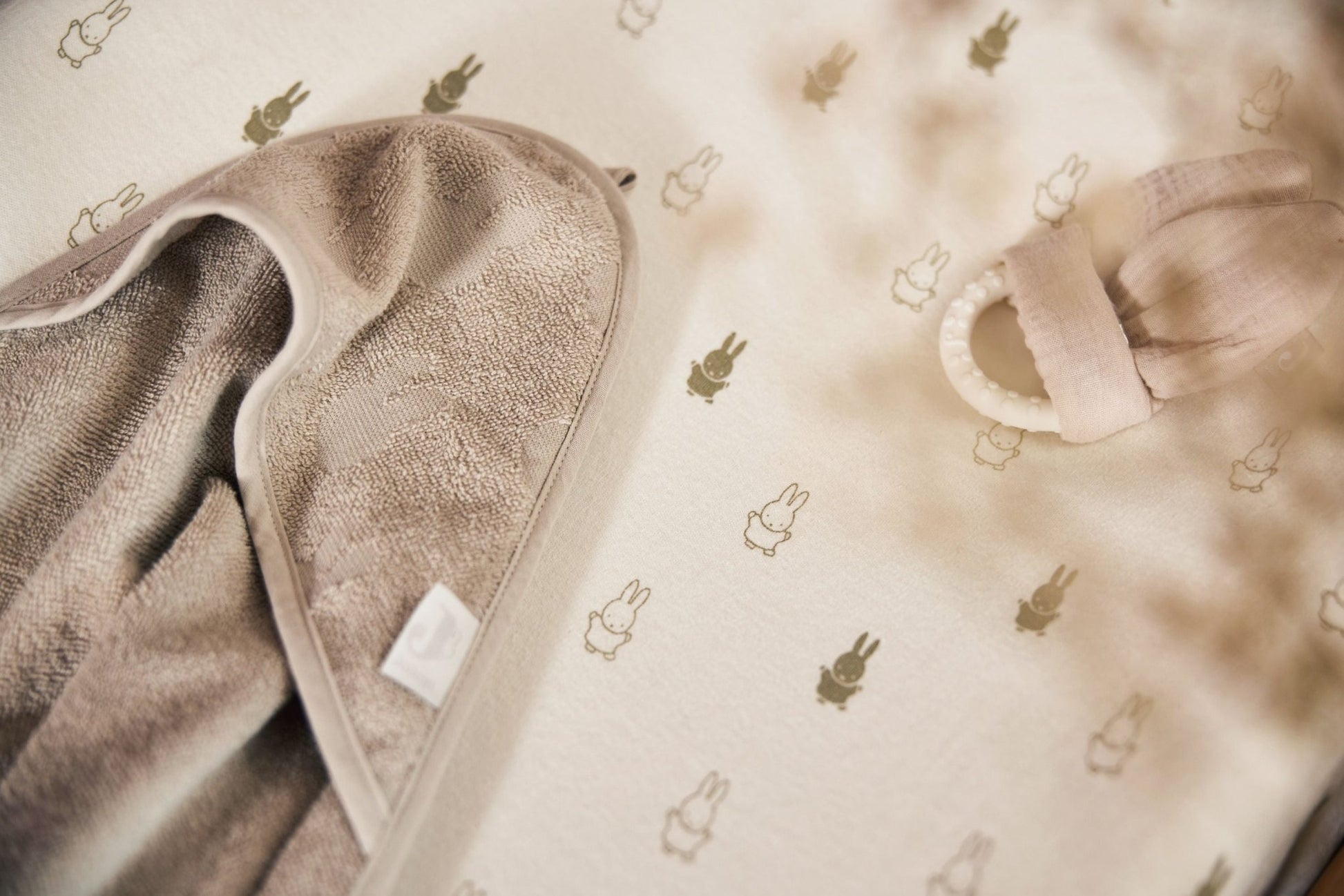 Housse de Matelas à Langer - Miffy - Olive Green - Lina et Compagnie
