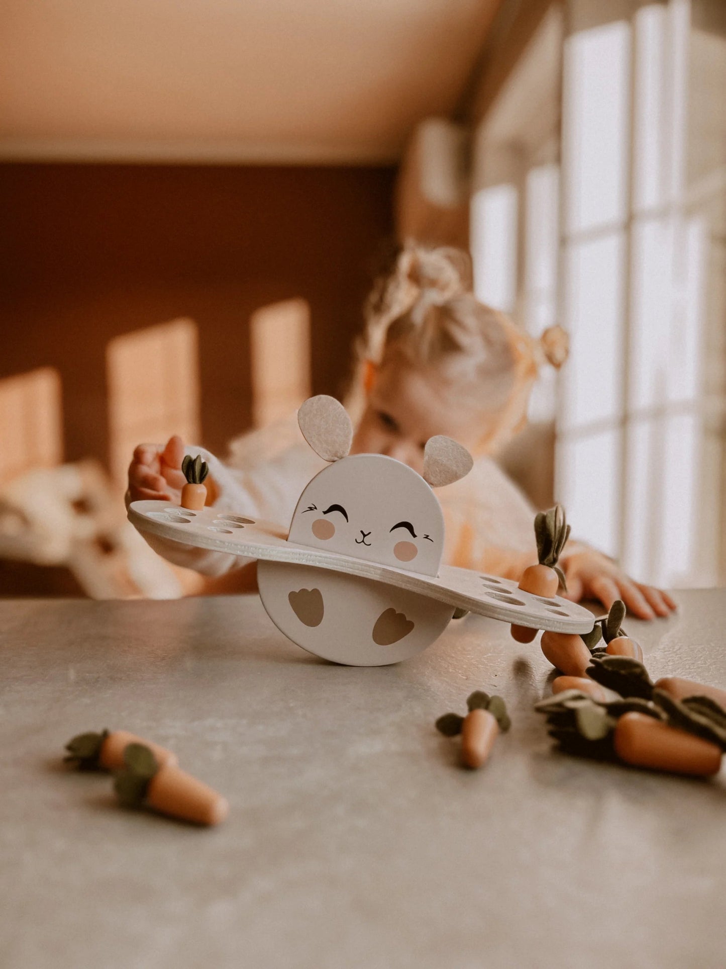 Jeu d'équilibre Lapin en bois - Lina et Compagnie